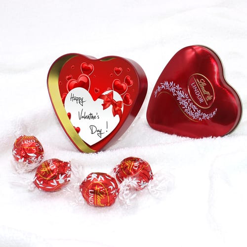 Шоколадови бонбони Линд в метална кутия - Romantic 3