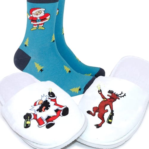 Чехли и чорапи - Коледен комплект, модел 2