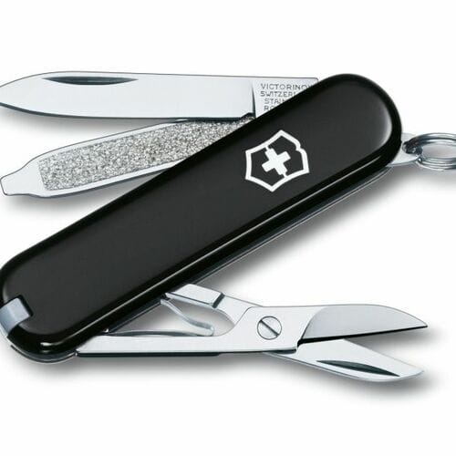 Швейцарски джобен нож Victorinox Classic black 0.6223.3