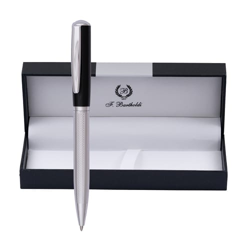 Химикалка OLIMP в кутия, гравирана по Ваша идея 2239 в черно и сребристо