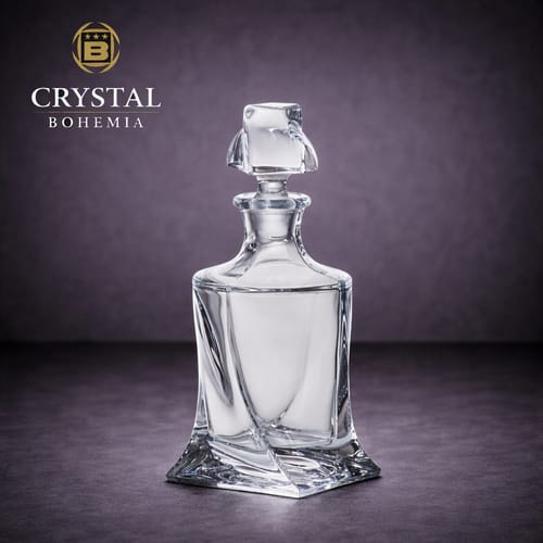 Бутилка/гарафа, серия QUADRO, за алкохол 650ml