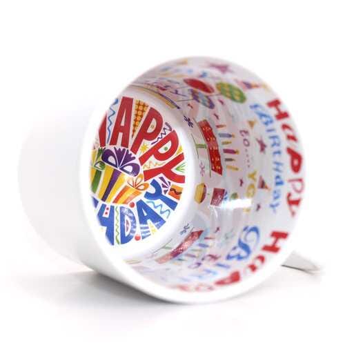 🎂 Чаша за рожден ден с текст "С обич за..." и надпис "Happy Birthday" отвътре ☕